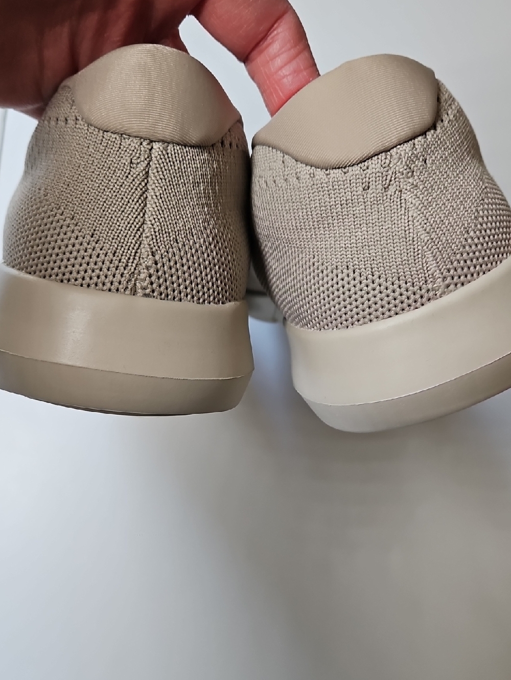 Dearfoams Size 10 Knit Ballet Flat Shoes Beige Casual Comfort Neutral - Picture 6 of 6